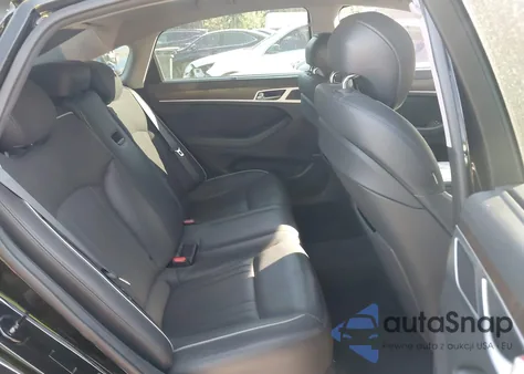 2017 Genesis G80 3.8 из США, поврежденный, VIN KMHGN4JE5HU193764